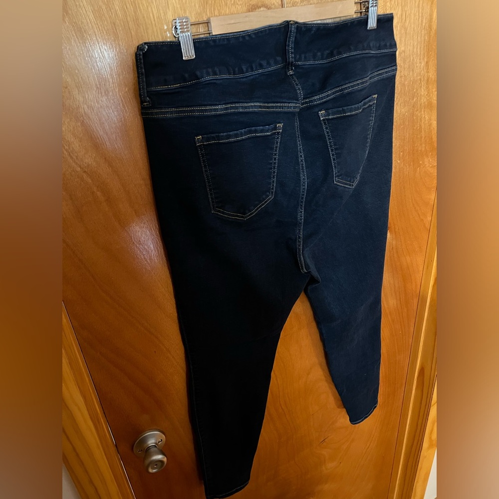 Torrid, 16S, Dark Blue, Skinny Jeans Jegging - EUC - Picture 8 of 9